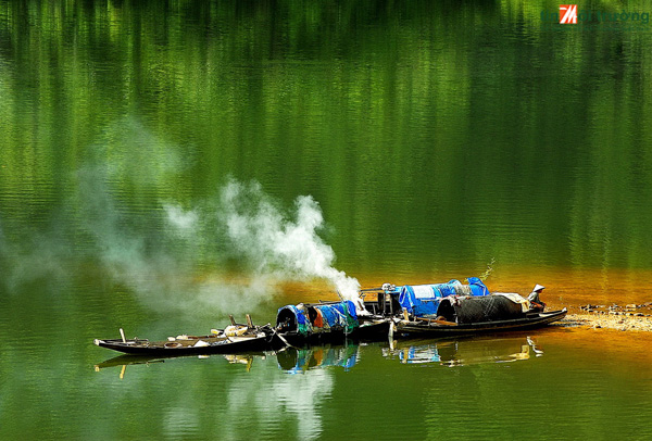 Nỗi[-]nhớ[-]quê[-]hương